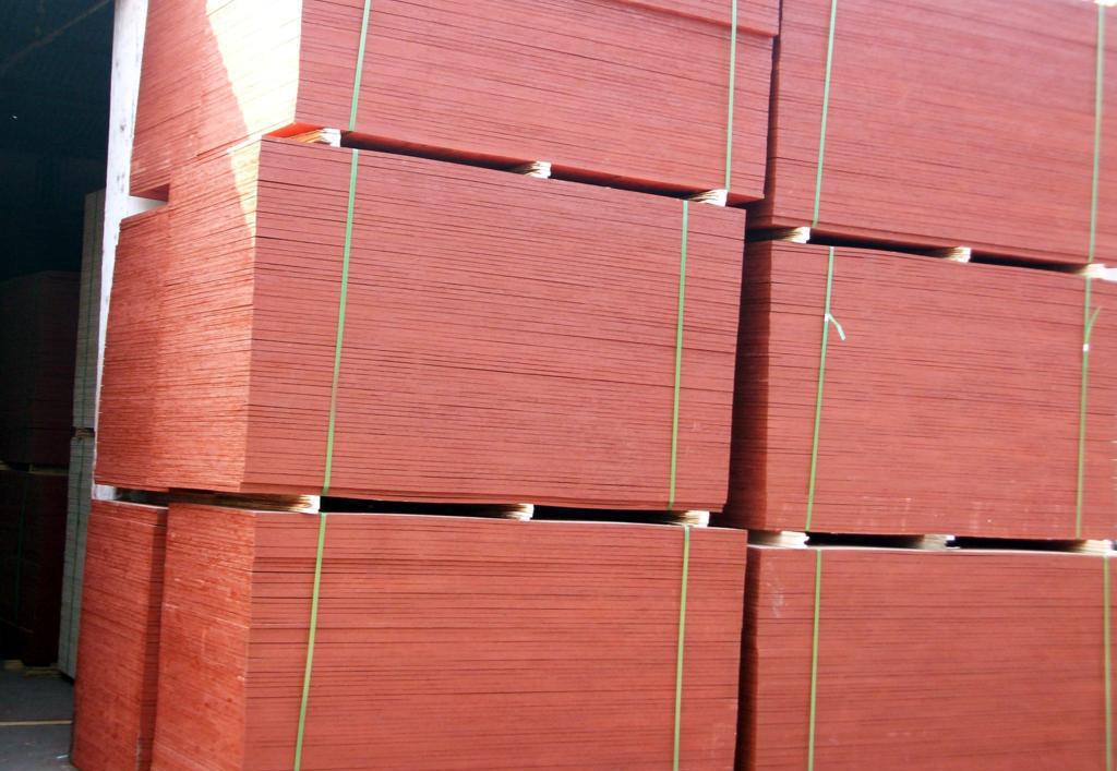 木模板与木方 建筑工程中的传统与基石